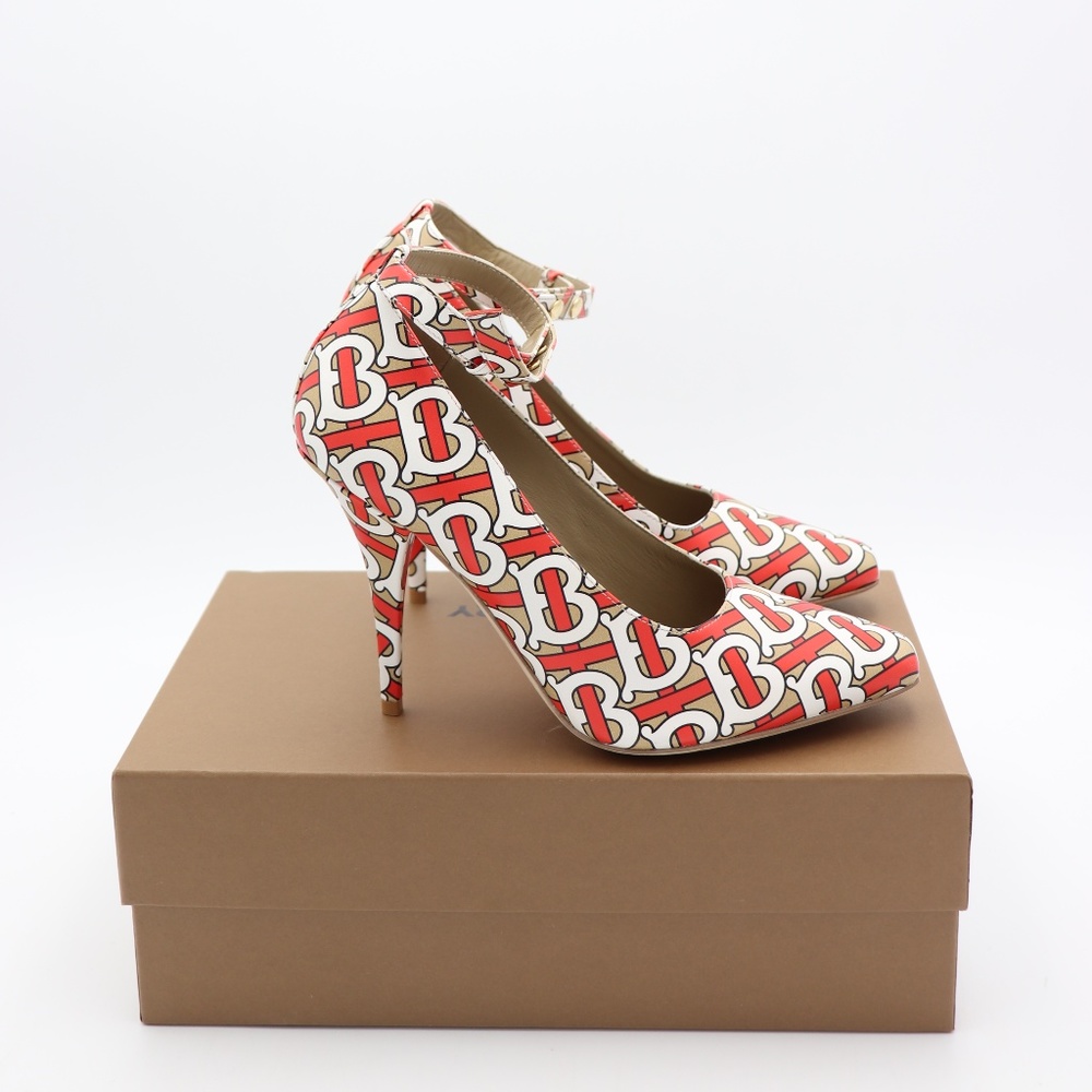 🥳HOST PICK🥳 Burberry Wiltkin Logomania Triple Stud Pumps Heels - Picture 4 of 7